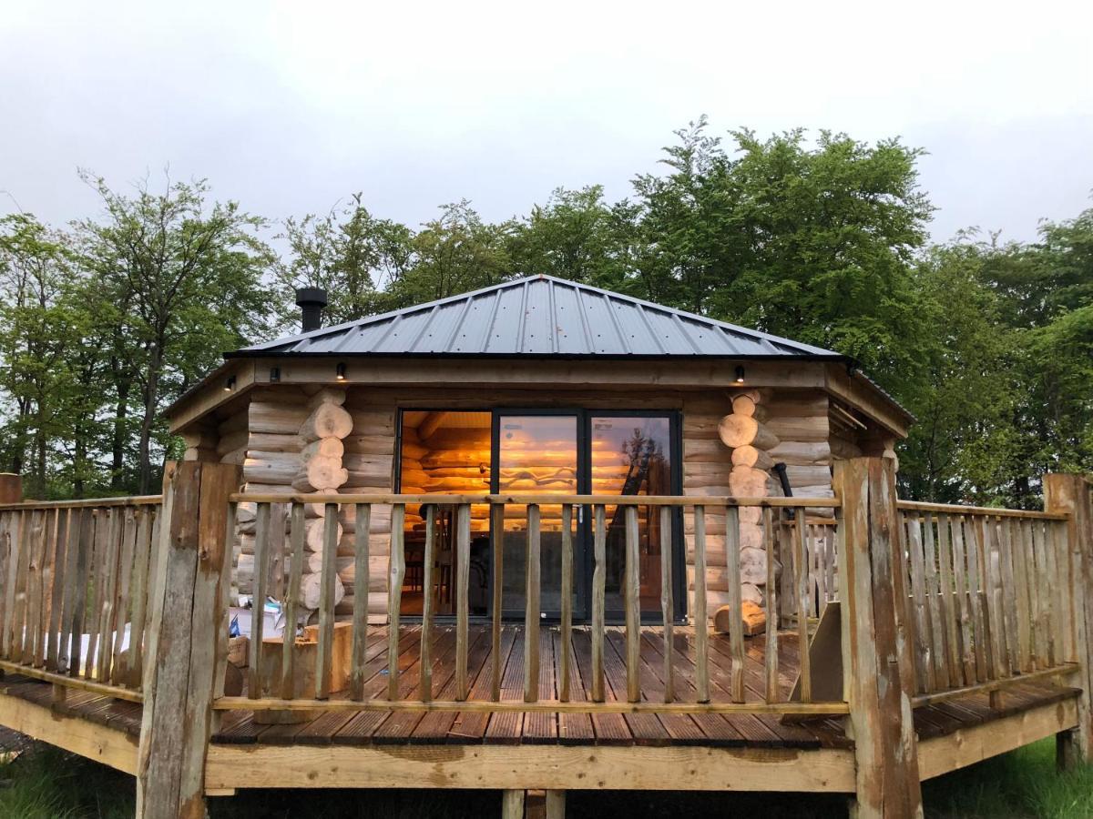 Coed Y Marchog Woodland Retreat Villa Херфорд Екстериор снимка