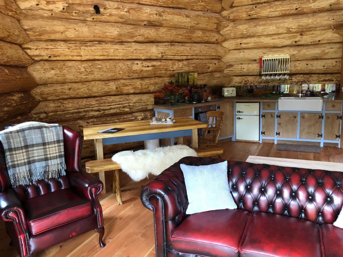 Coed Y Marchog Woodland Retreat Villa Херфорд Екстериор снимка