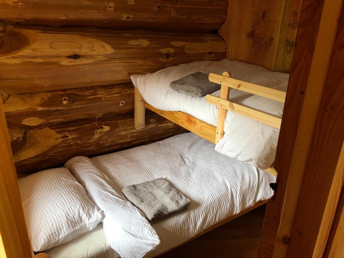 Coed Y Marchog Woodland Retreat Villa Херфорд Екстериор снимка
