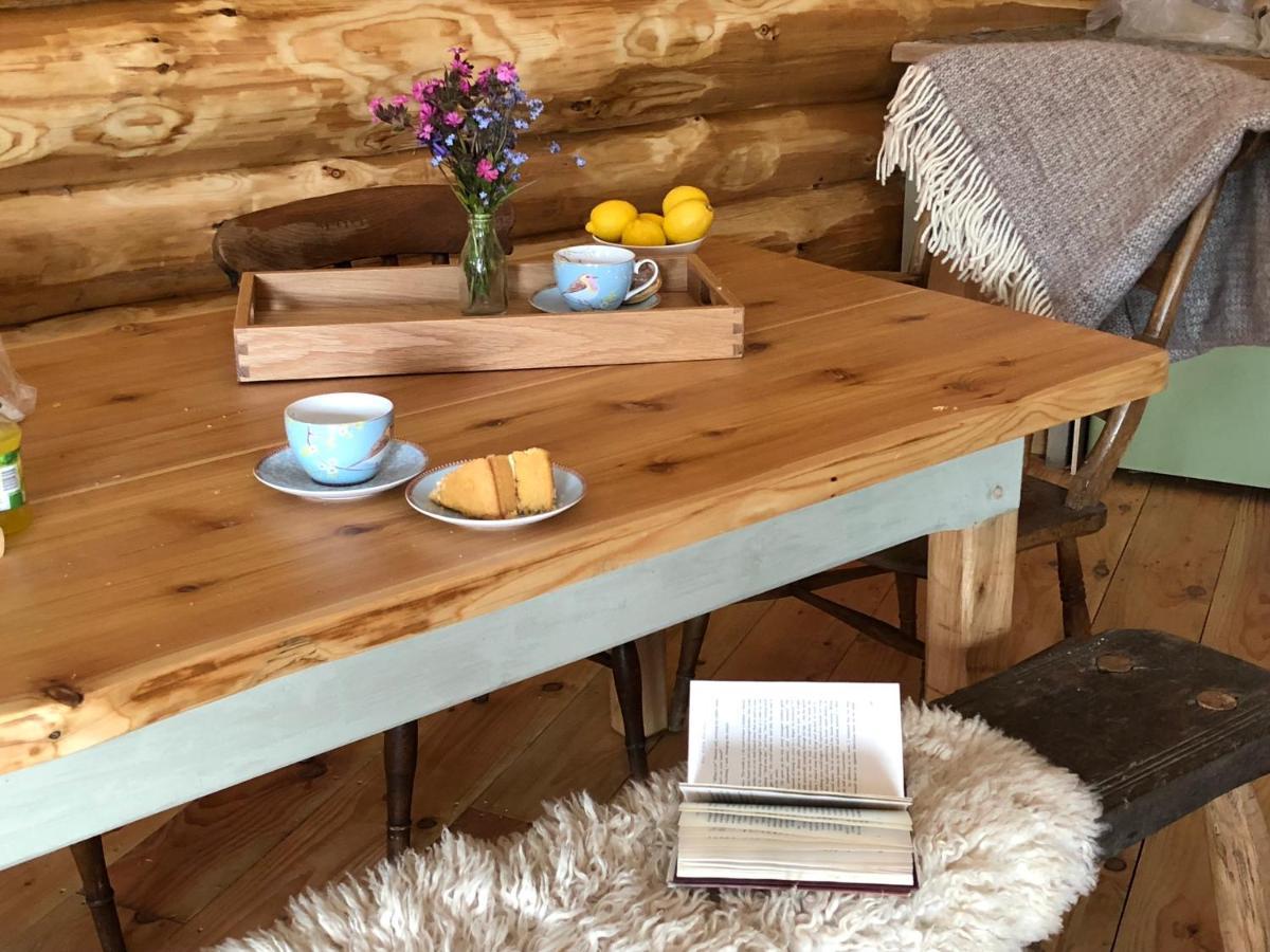 Coed Y Marchog Woodland Retreat Villa Херфорд Екстериор снимка
